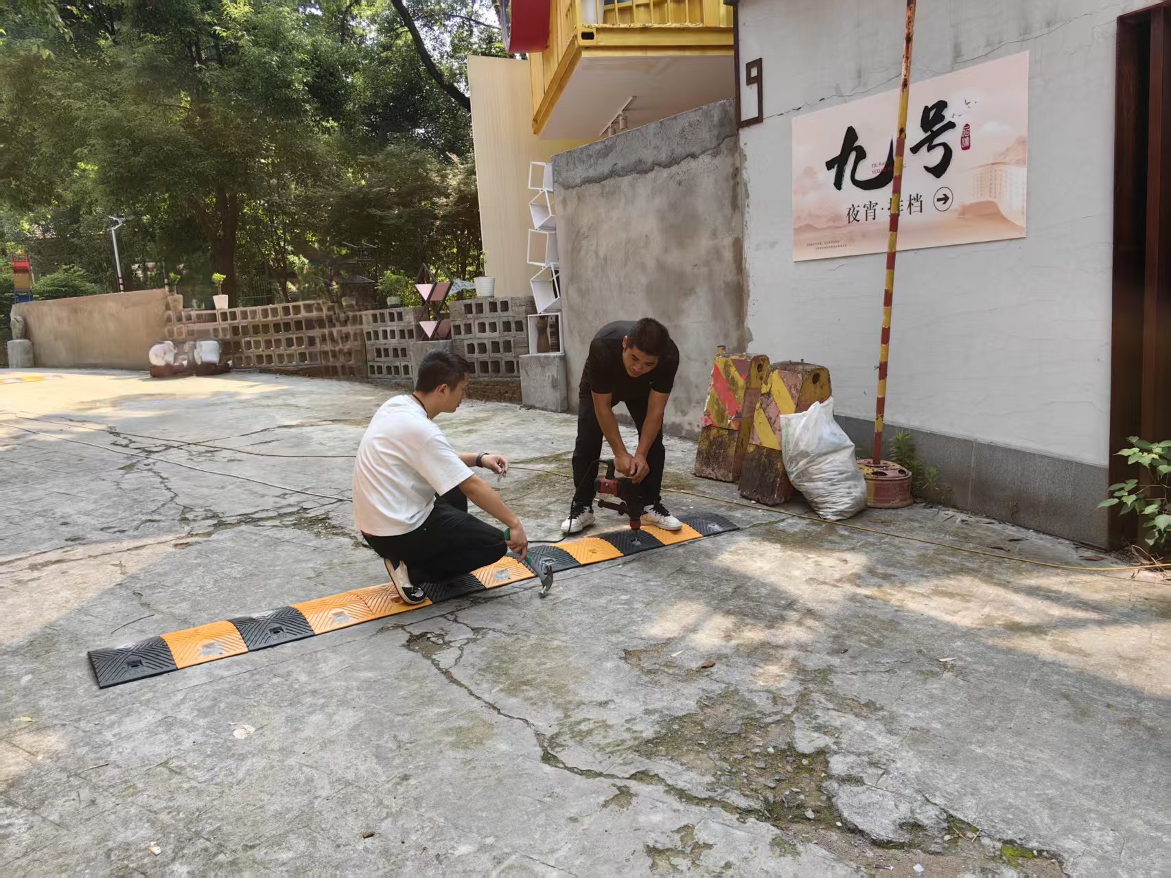 f76a766a39f56f012fb28460be4bb2a.jpg f76a766a39f56f012fb28460be4bb2a.jpg